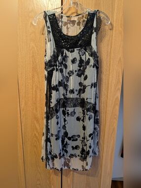 Black and White Sleeveless Sequin Yoke Midi Dress